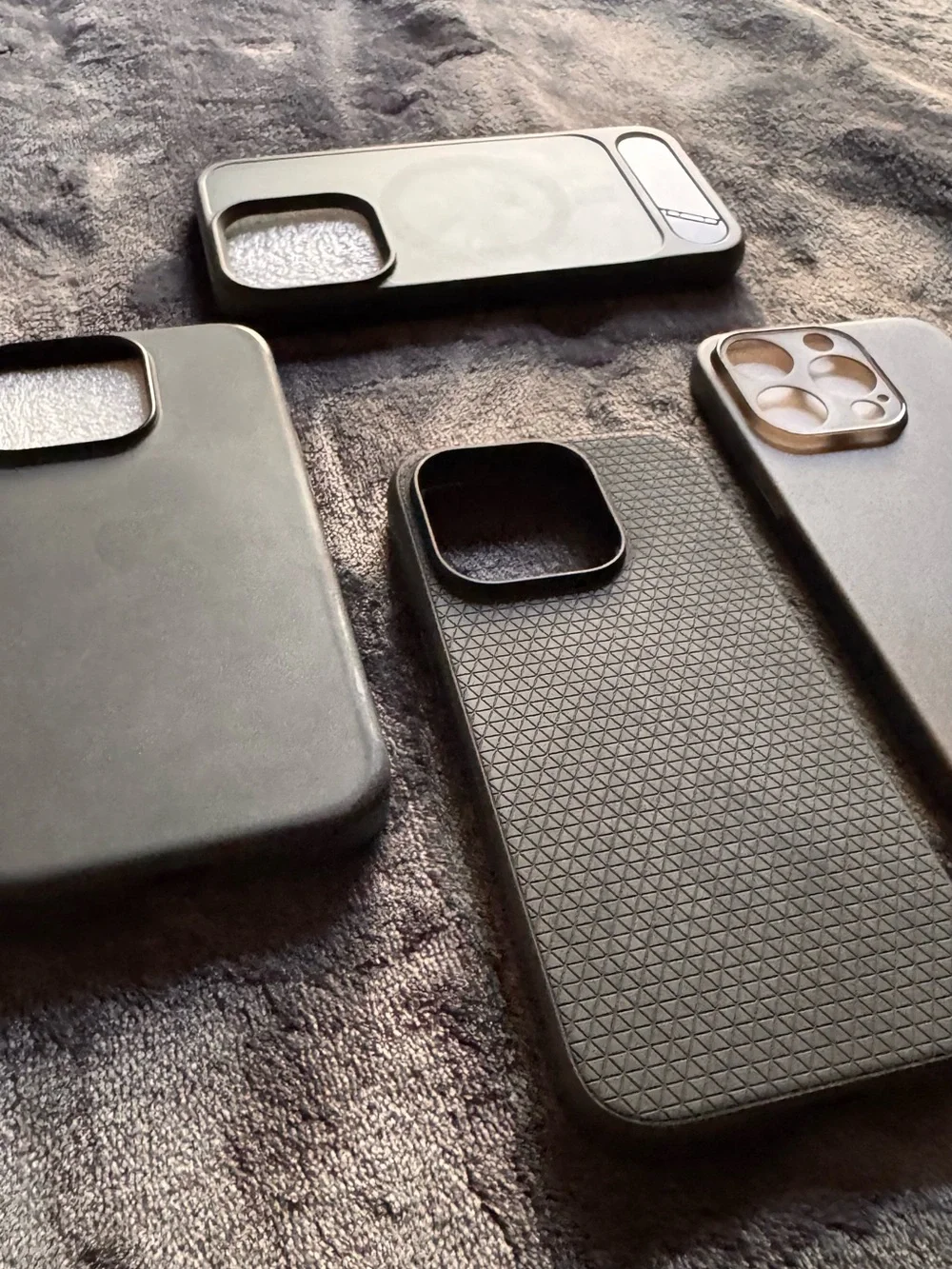 Apple iPhone 15pro Case Bundle — Black, Dark Brown, Gray